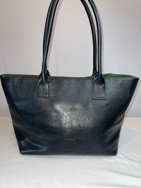 Dooney & Bourke Florentine Medium Russel Shoulder Bag Black